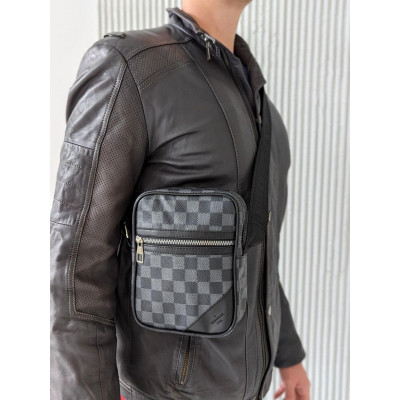 Мужская сумка месенджер  Луи Виттон через плечо черный в клетку Louis Vuitton