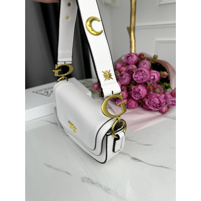 Женская сумка седло Guess est 1981 белый Гесс