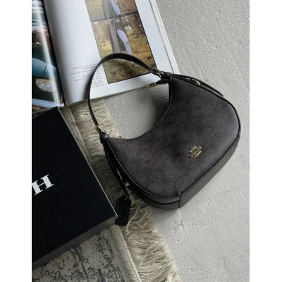 Женская сумка багет Coach Kleo коричневый через плече Коуч