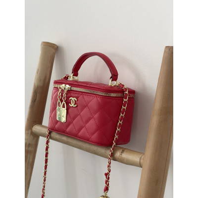 Сумка женская клатч Chanel Classic Lambskin красный Шанель бочонок