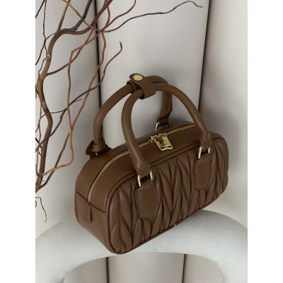 Сумка женская Miu Miu Arcadie Matelassé коричневый кросс боди Миу Миу
