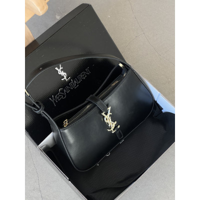 Женская сумка Yves Saint Laurent YSL Le 5 à 7 Ив Сен Лоран черный