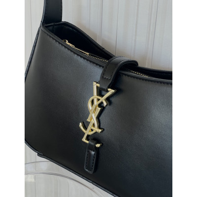 Женская сумка Yves Saint Laurent YSL Le 5 à 7 Ив Сен Лоран черный