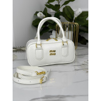 Сумка женская Miu Miu Arcadie Leather белый классический кросс боди Миу Миу