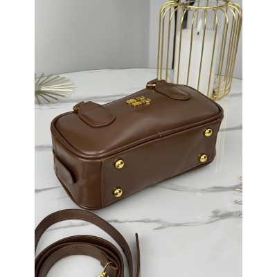 Сумка женская Miu Miu Arcadie Leather коричневый классический кросс боди Миу Миу