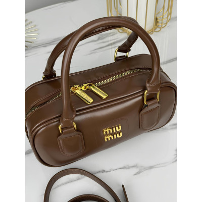 Сумка женская Miu Miu Arcadie Leather коричневый классический кросс боди Миу Миу