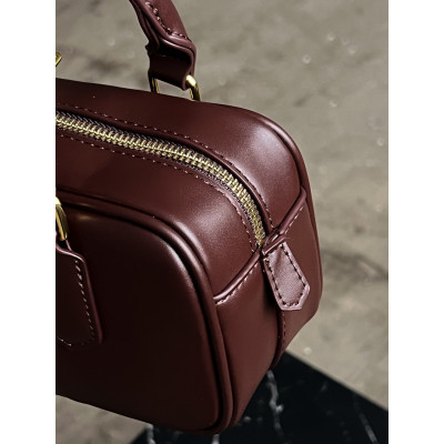 Сумка женская Miu Miu Arcadie Leather Bag бургунди кросс боди Миу Миу