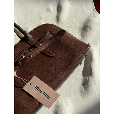 Сумка женская Miu Miu Aventure Nappa Leather  коричневый классический кросс боди Миу Миу