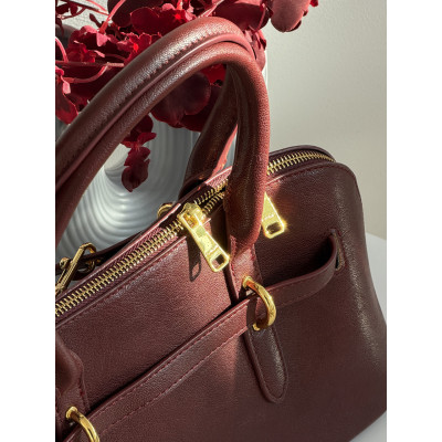 Сумка женская Miu Miu Aventure Nappa Leather  бургундский классический кросс боди Миу Миу