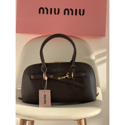 Сумка женская Miu Miu Aventure Nappa Leather  шоколадный классический кросс боди Миу Миу