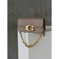 Женская сумка клатч Coach Idol Bag бежевый на цепочке Коуч